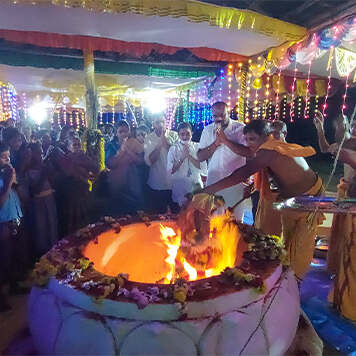 Kamakshi Ambla Temple Poojai-2