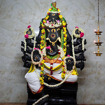 Kamakshi Ambal Temple Vinayagar